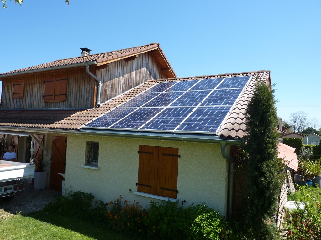 découvrez l'installation photovoltaïque 6 kwc, une solution énergétique amortissable et écologiquement responsable, idéale pour réduire vos factures d'électricité tout en contribuant à la protection de l'environnement. profitez d'une énergie renouvelable, performante et durable grâce à nos services adaptés à vos besoins.