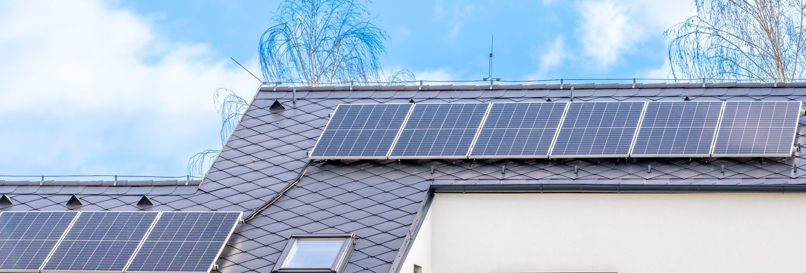 découvrez nos services d'installation photovoltaïque, une solution durable pour optimiser votre consommation d'énergie et réduire votre empreinte carbone. profitez d'une énergie renouvelable rentable et augmentée vos économies grâce à notre expertise en panneaux solaires.
