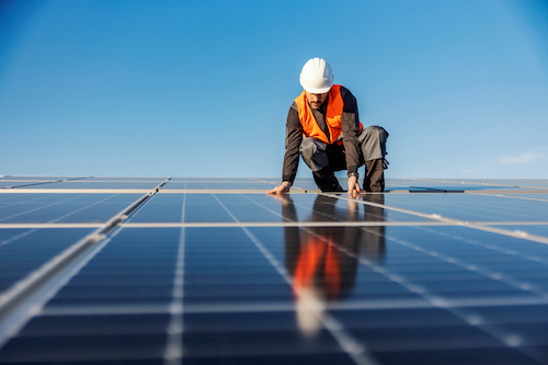 découvrez les enjeux et conséquences de l'interdiction de revente d'électricité. informez-vous sur les règles en vigueur et comment cela impacte les consommateurs et les producteurs d'énergie.