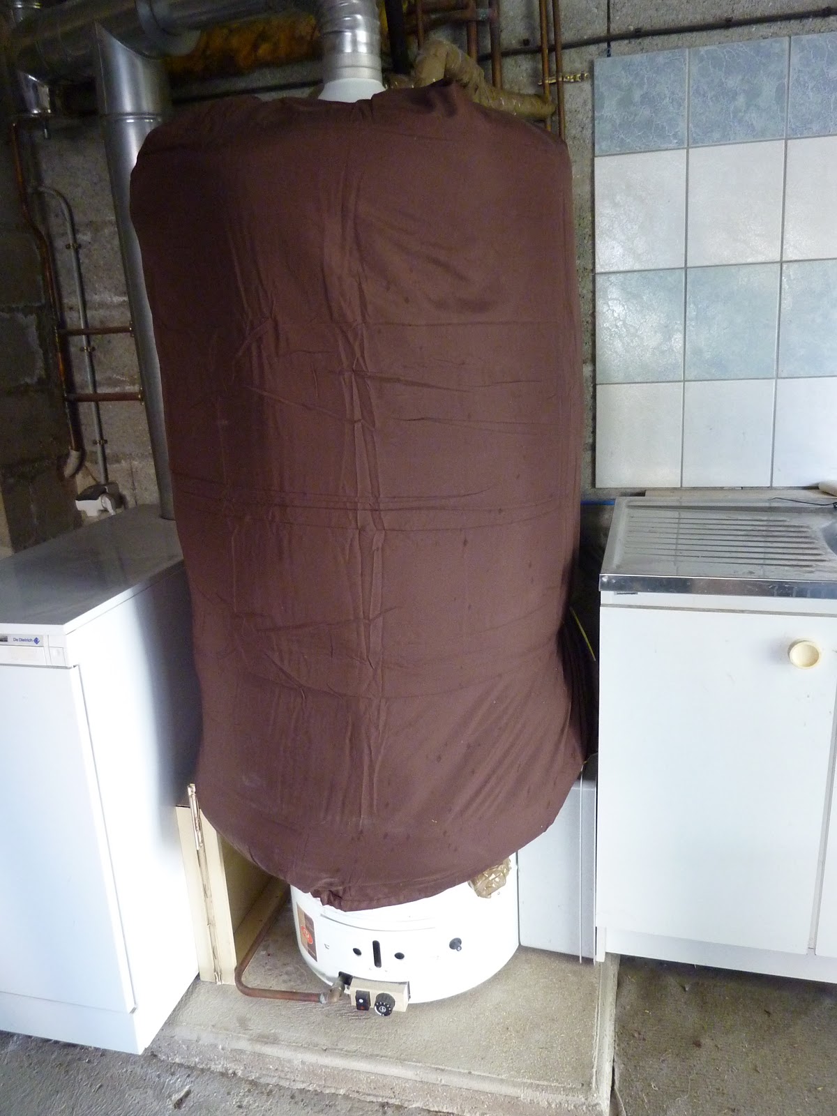 découvrez les avantages de l'isolant ballon, une solution innovante pour améliorer l'efficacité énergétique de votre maison. profitez d'un confort optimal tout en réduisant vos factures d'énergie grâce à cette isolation performante.