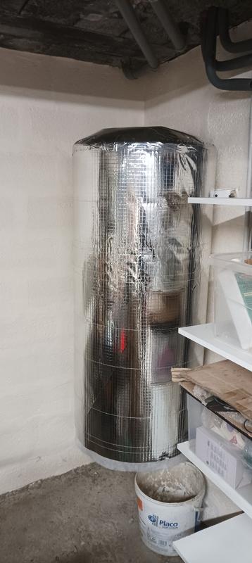 découvrez nos solutions d'isolation pour chauffe-eau de 200 litres, conçues pour améliorer l'efficacité énergétique de votre système de chauffage. profitez d'économies d'énergie tout en préservant la chaleur de votre eau. idéal pour réduire vos factures et optimiser le confort de votre maison.