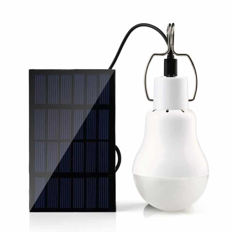découvrez nos lampes solaires écoénergétiques, idéales pour illuminer votre jardin ou terrasse. pratiques et esthétiques, elles se rechargent grâce à l'énergie solaire, offrant une ambiance chaleureuse tout en respectant l'environnement.