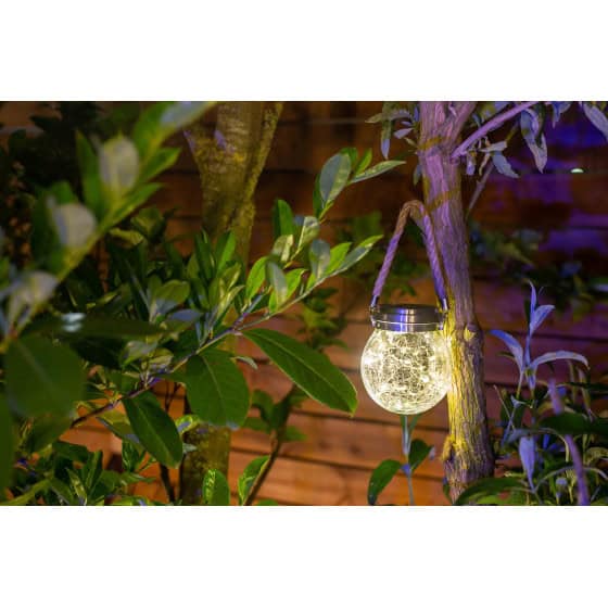 découvrez notre collection de lampes solaires écoénergétiques, parfaites pour illuminer votre jardin et votre extérieur tout en respectant l'environnement. profitez d'une lumière chaleureuse et d'un éclairage automatique grâce à la technologie solaire innovante.