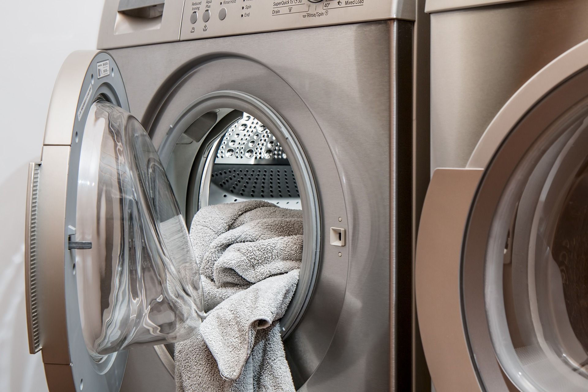 découvrez notre sélection de lave-linges à eau chaude, conçus pour offrir un lavage optimal de vos vêtements tout en préservant leur qualité. profitez d'une propreté éclatante et d'une efficacité énergétique accrue pour un entretien facile et durable.