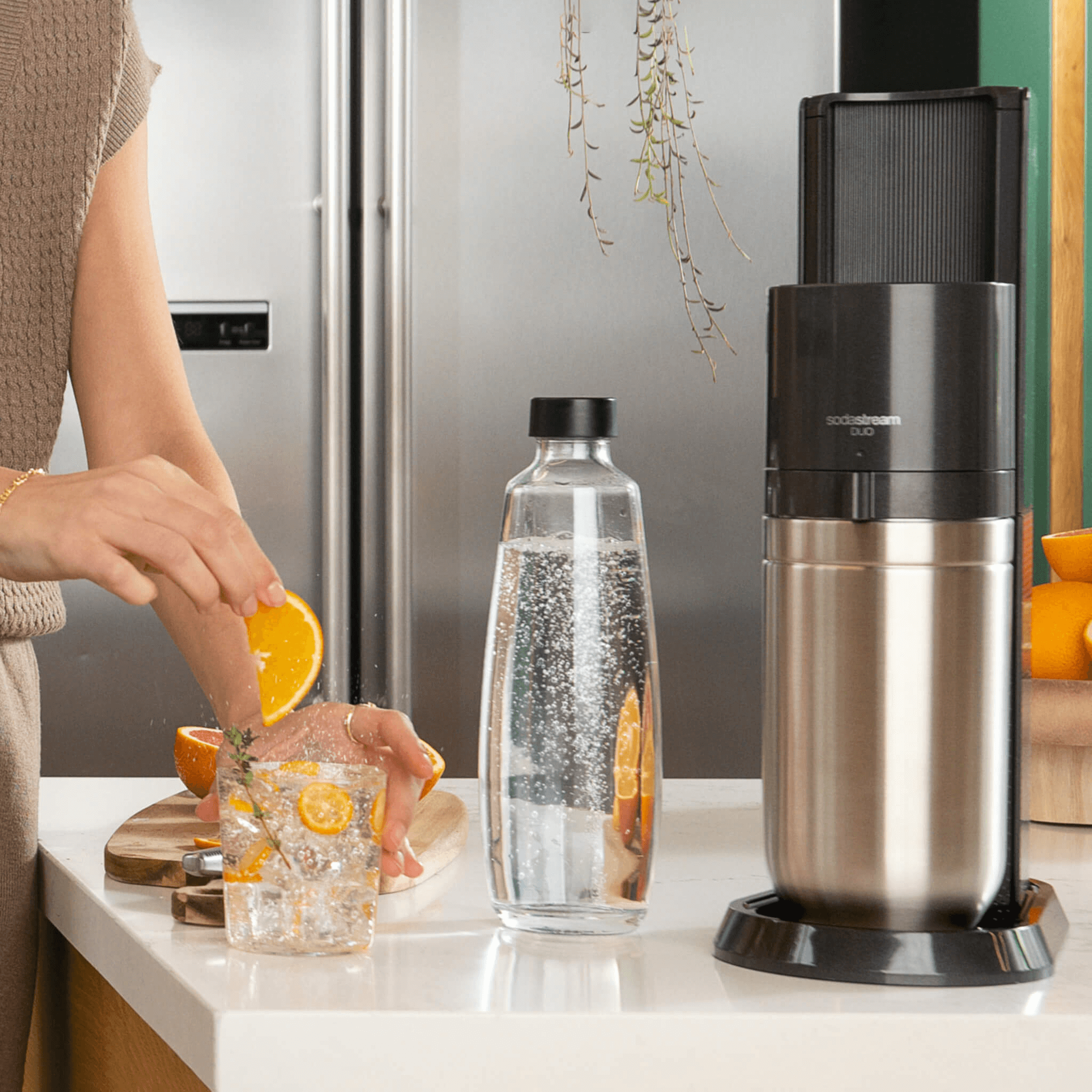 découvrez notre lave-vaisselle double eau, la solution idéale pour un nettoyage efficace et économique. profitez de la capacité de lavage de deux compartiments, une technologie innovante pour des résultats impeccables tout en réduisant votre consommation d'eau. simplifiez votre quotidien avec un appareil performant et durable.