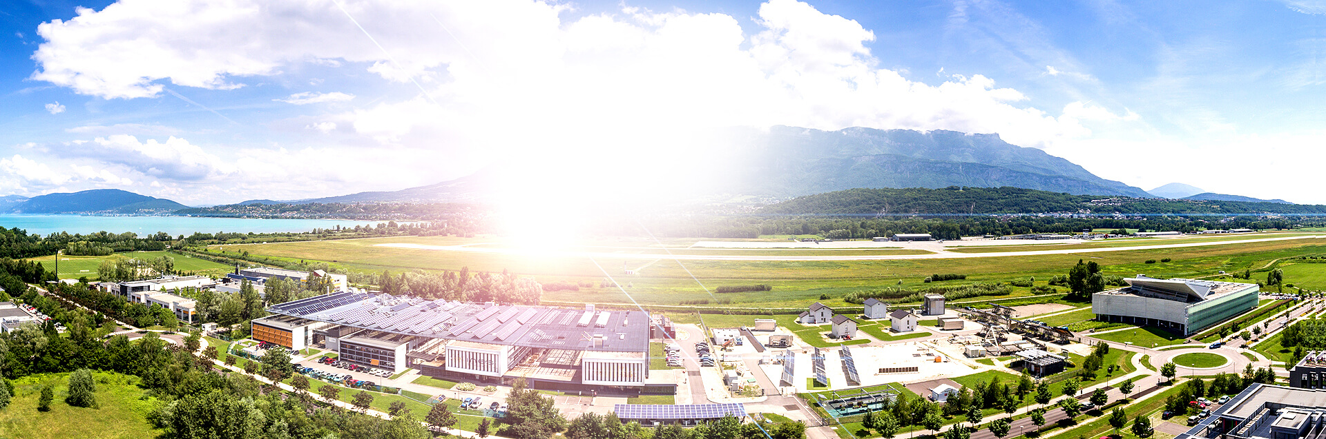 obtenez votre licence autocalsol et accédez à une formation complète pour maîtriser l'utilisation des autocars. préparez-vous à réussir votre examen et à conduire en toute sécurité tout en respectant la réglementation en vigueur.