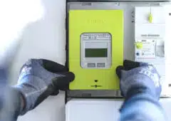 découvrez les causes d'un linky orange clignotant et comment remédier à ce problème. obtenez des conseils pour comprendre votre compteur électrique et assurer un fonctionnement optimal de votre installation.