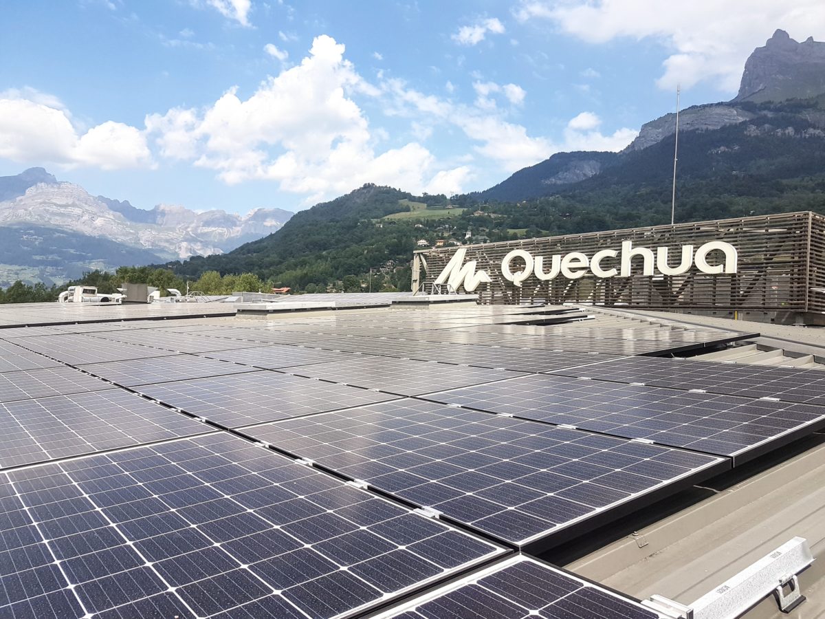 découvrez notre magasin solaire, votre destination incontournable pour des solutions d'énergie renouvelable. profitez d'une large gamme de panneaux solaires, d'accessoires de qualité et de conseils d'experts pour maximiser l'efficacité énergétique de votre maison.