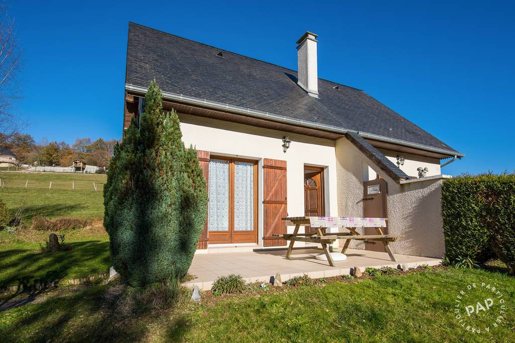 découvrez cette charmante maison à louer, idéale pour les familles et les couples. située dans un quartier paisible, elle offre des espaces lumineux, un jardin privé et toutes les commodités nécessaires pour un cadre de vie agréable. ne manquez pas l'opportunité de visiter votre future maison!