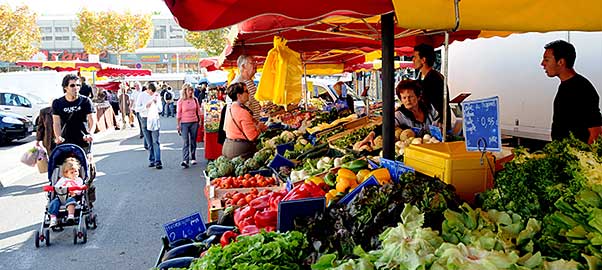 découvrez le marché photo, un espace dédié aux passionnés de la photographie. explorez les dernières tendances, équipements, conseils et astuces pour capturer des images époustouflantes. rejoignez une communauté de photographes et transformez votre vision en réalité.