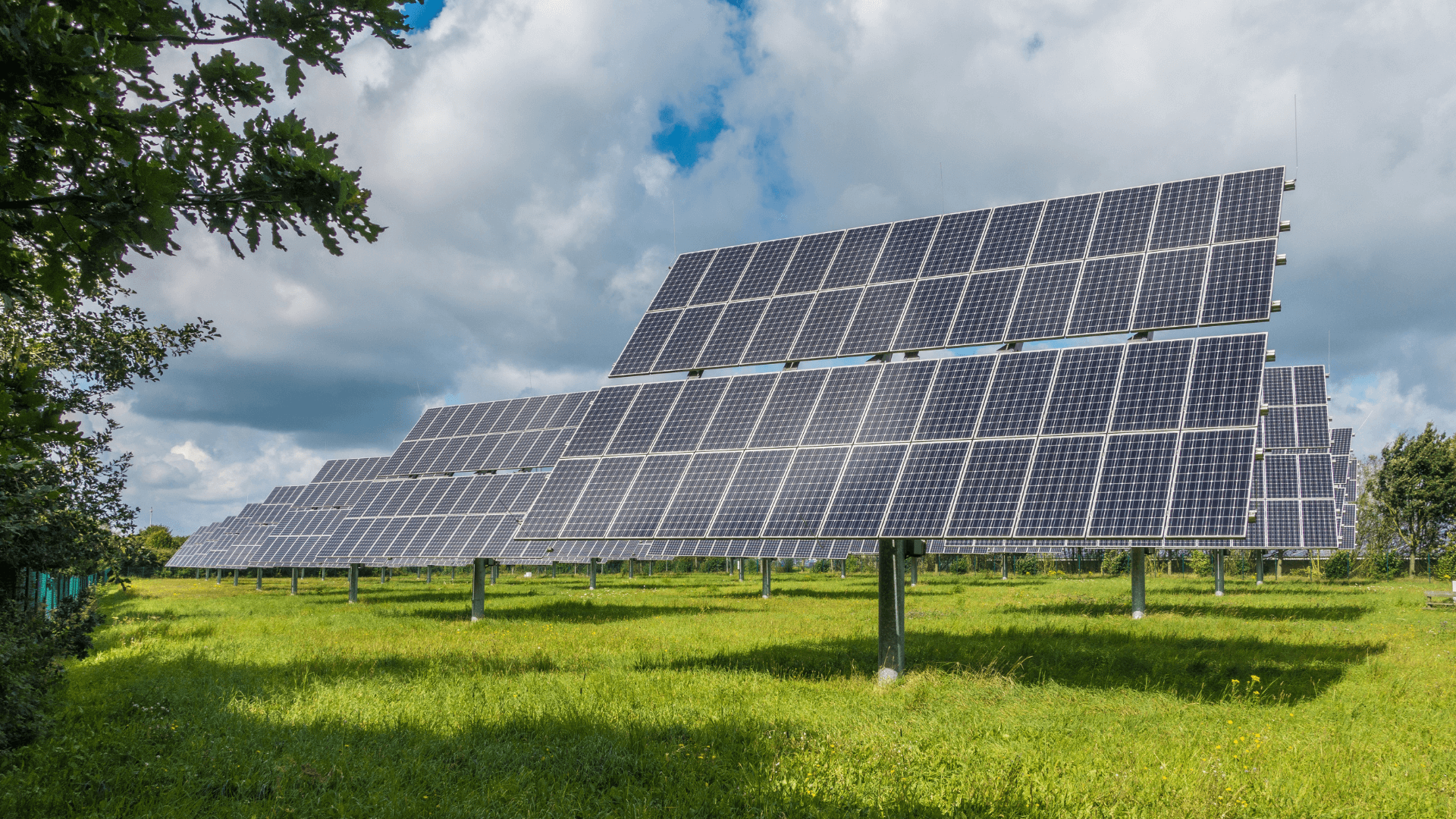 découvrez notre sélection de matériel photovoltaïque de haute qualité pour optimiser votre production d'énergie solaire. choisissez parmi des panneaux solaires, onduleurs et accessoires pour une installation efficace et durable.