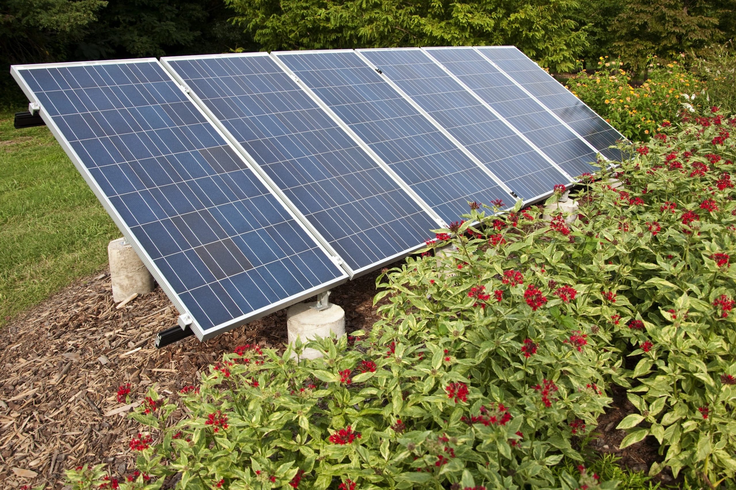 découvrez notre guide complet sur les meilleurs panneaux photovoltaïques du marché. comparez les marques, les technologies, et trouvez les solutions adaptées à vos besoins pour optimiser votre production d'énergie solaire.