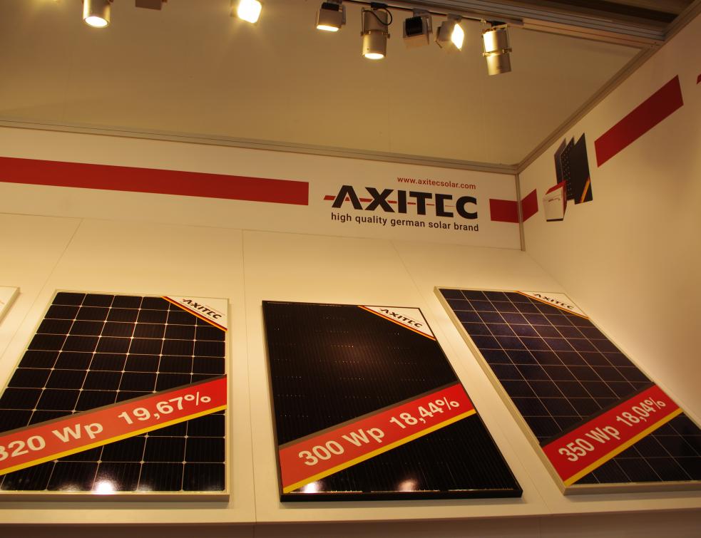 découvrez notre sélection des meilleurs panneaux solaires du marché, alliant performance, fiabilité et durabilité. optimisez votre consommation d'énergie et faites un geste pour la planète grâce à nos conseils et comparatifs.