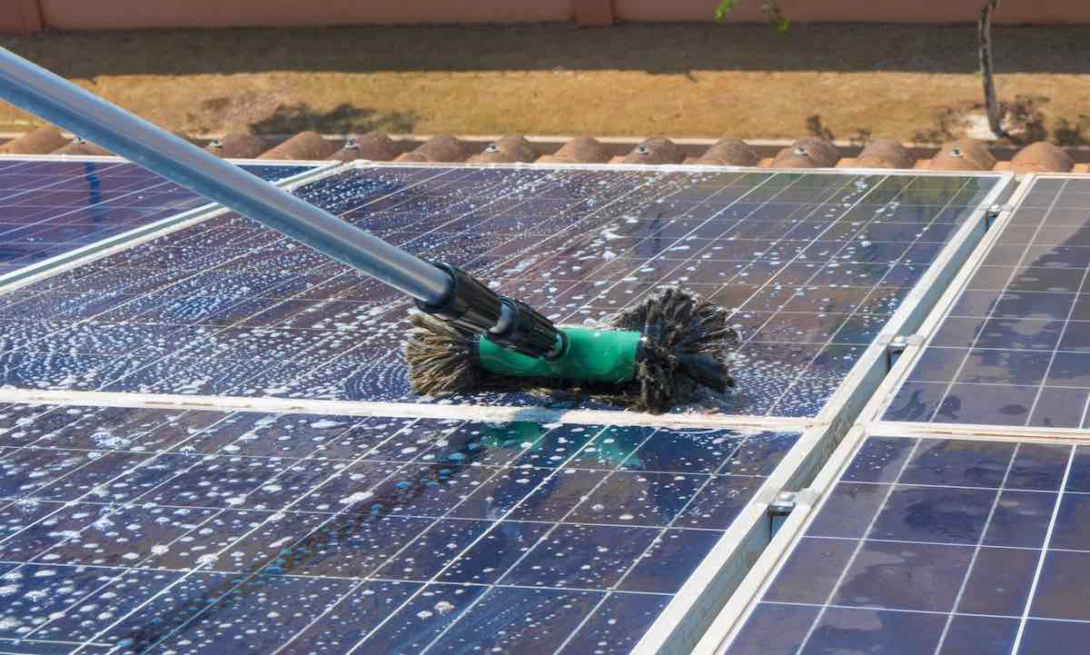 découvrez notre sélection des meilleurs panneaux solaires souples adaptés à vos besoins. léger et facile à installer, ces panneaux optimisent votre espace tout en offrant une performance énergétique exceptionnelle. idéaux pour les voyageurs, les camping-cars ou les activités en plein air, découvrez les avantages des solutions solaires flexibles pour une autonomie énergétique à votre portée.