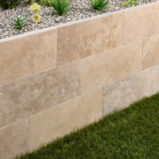 découvrez comment construire un muret esthétique et durable pour embellir votre jardin ou votre aménagement extérieur. suivez nos conseils pratiques et astuces pour réaliser un incontournable de l'architecture paysagère.