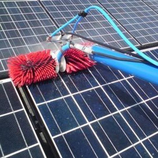 découvrez l'importance du nettoyage des panneaux photovoltaïques pour maximiser leur performance et prolonger leur durabilité. apprenez des astuces et des méthodes efficaces pour entretenir vos installations solaires et profiter pleinement de l'énergie renouvelable.