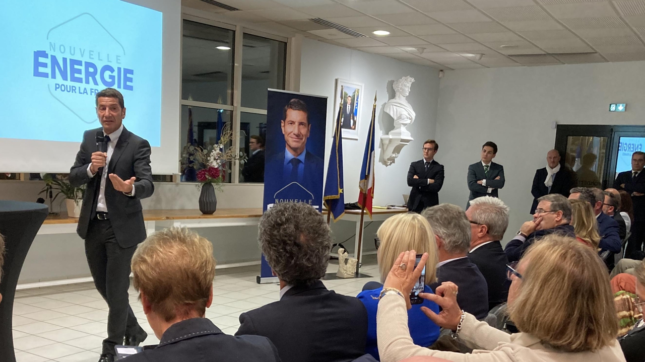 découvrez comment la nouvelle énergie transforme notre avenir : technologies innovantes, énergies renouvelables et solutions durables pour un monde plus propre et respectueux de l'environnement.