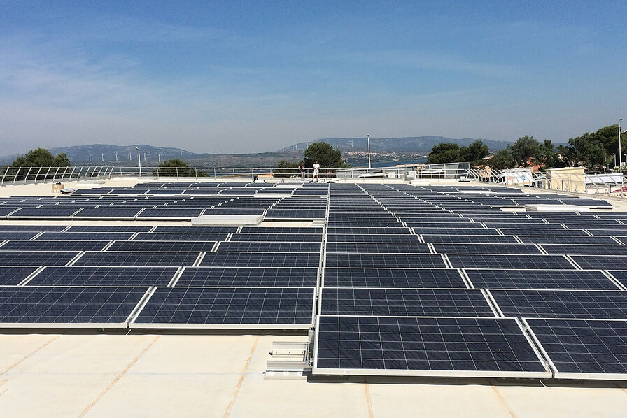 découvrez les meilleures offres edf en matière de photovoltaïque pour profiter d'une énergie solaire économique et durable. comparez les solutions adaptées à vos besoins et transformez votre consommation d'électricité tout en respectant l'environnement.