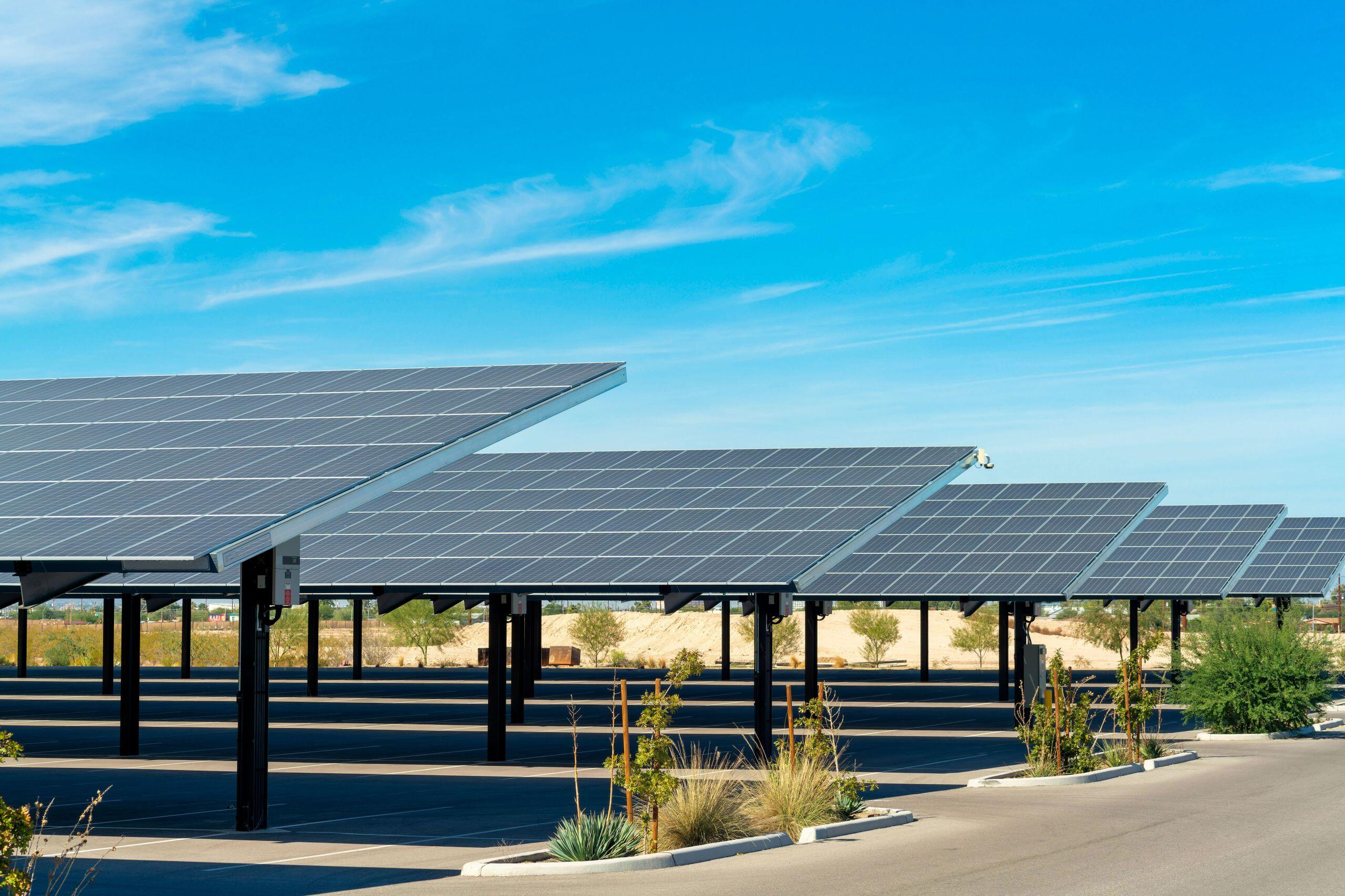 découvrez nos ombrières solaires, une solution innovante et écologique pour protéger votre espace tout en produisant de l'énergie renouvelable. idéales pour les parkings, jardins et espaces publics, elles allient esthétique et fonctionnalité.