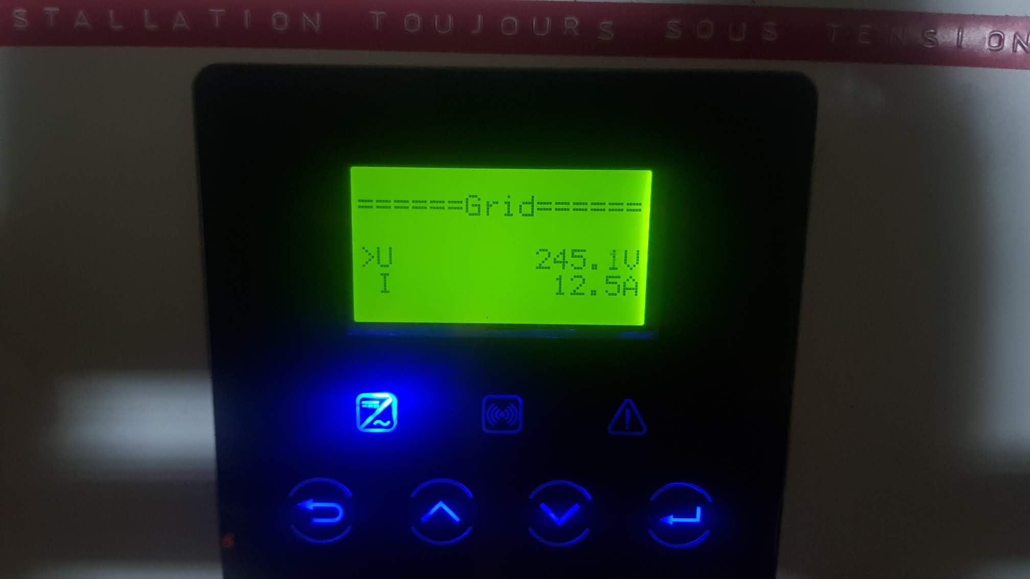 découvrez notre sélection d'onduleurs 220v pour groupes électrogènes, idéaux pour assurer une source d'énergie fiable et continue, même en cas de coupure. profitez d'une puissance optimale pour vos appareils électroménagers et équipements professionnels.