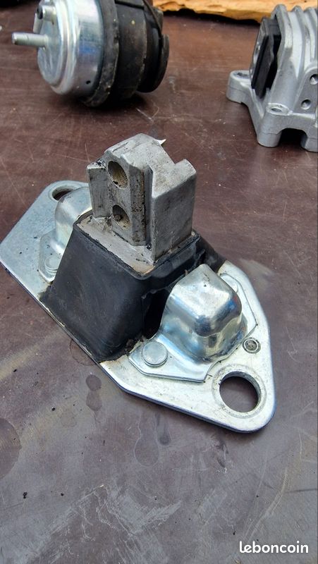 découvrez oscaro clermont, votre spécialiste en pièces auto et accessoires. profitez d'une large gamme de produits de qualité pour entretenir et réparer votre véhicule. service rapide et conseils d'experts à votre disposition.