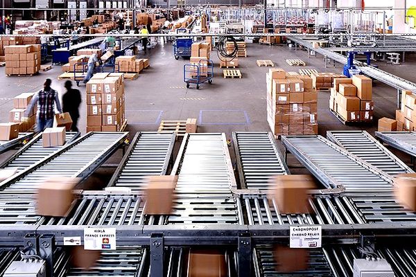 découvrez oscaro, le spécialiste de la pièce auto en ligne. profitez de milliers de références à prix réduits, de conseils d'experts et d'une livraison rapide pour toutes vos réparations et entretiens automobiles.