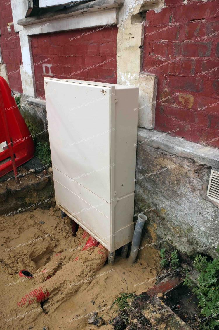 découvrez comment ouvrir votre coffret edf facilement et en toute sécurité. suivez notre guide étape par étape pour accéder à votre compteur électrique et gérer vos installations énergétiques.