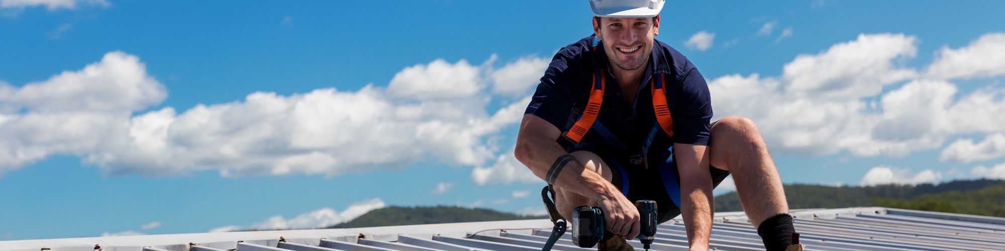 découvrez comment identifier et résoudre les pannes d'onduleurs. nos conseils pratiques vous aideront à assurer le bon fonctionnement de votre système électrique et à prolonger la durée de vie de votre équipement.