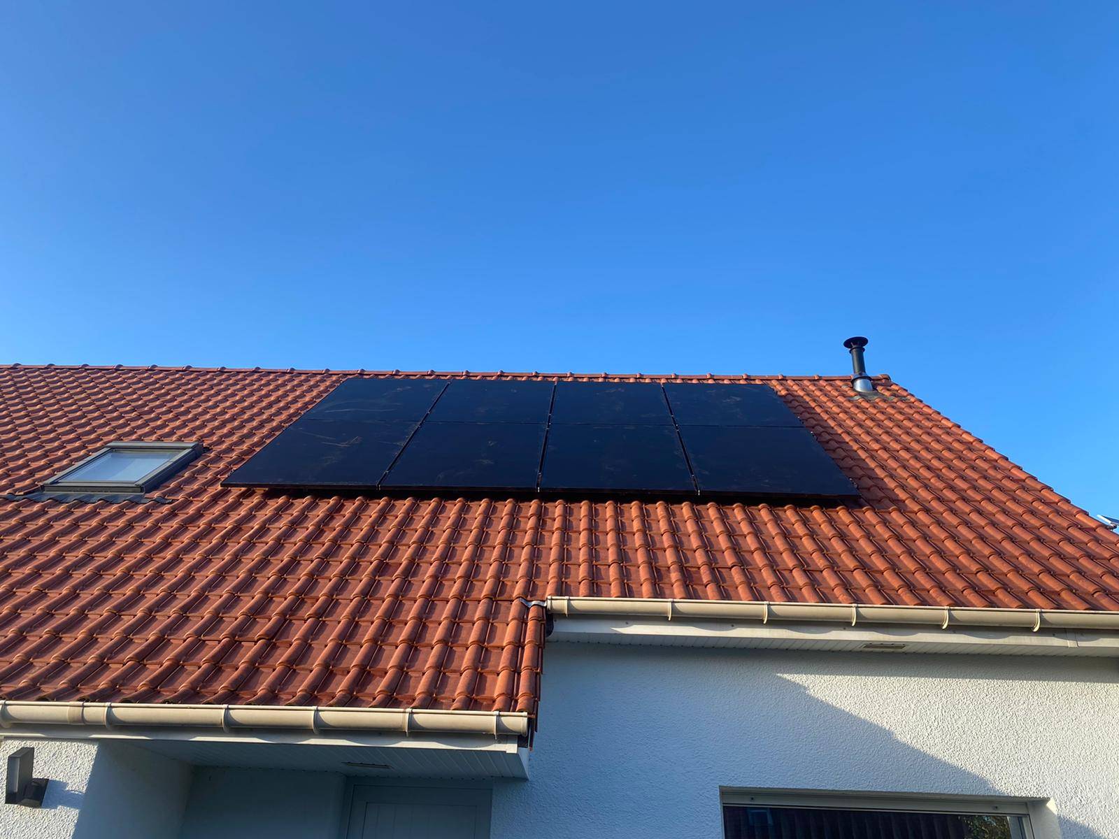 découvrez notre panneau solaire 3kwc, une solution écologique et efficace pour réduire vos factures d'énergie. idéal pour les particuliers souhaitant investir dans des énergies renouvelables, ce panneau offre une performance optimale et une durabilité assurée.