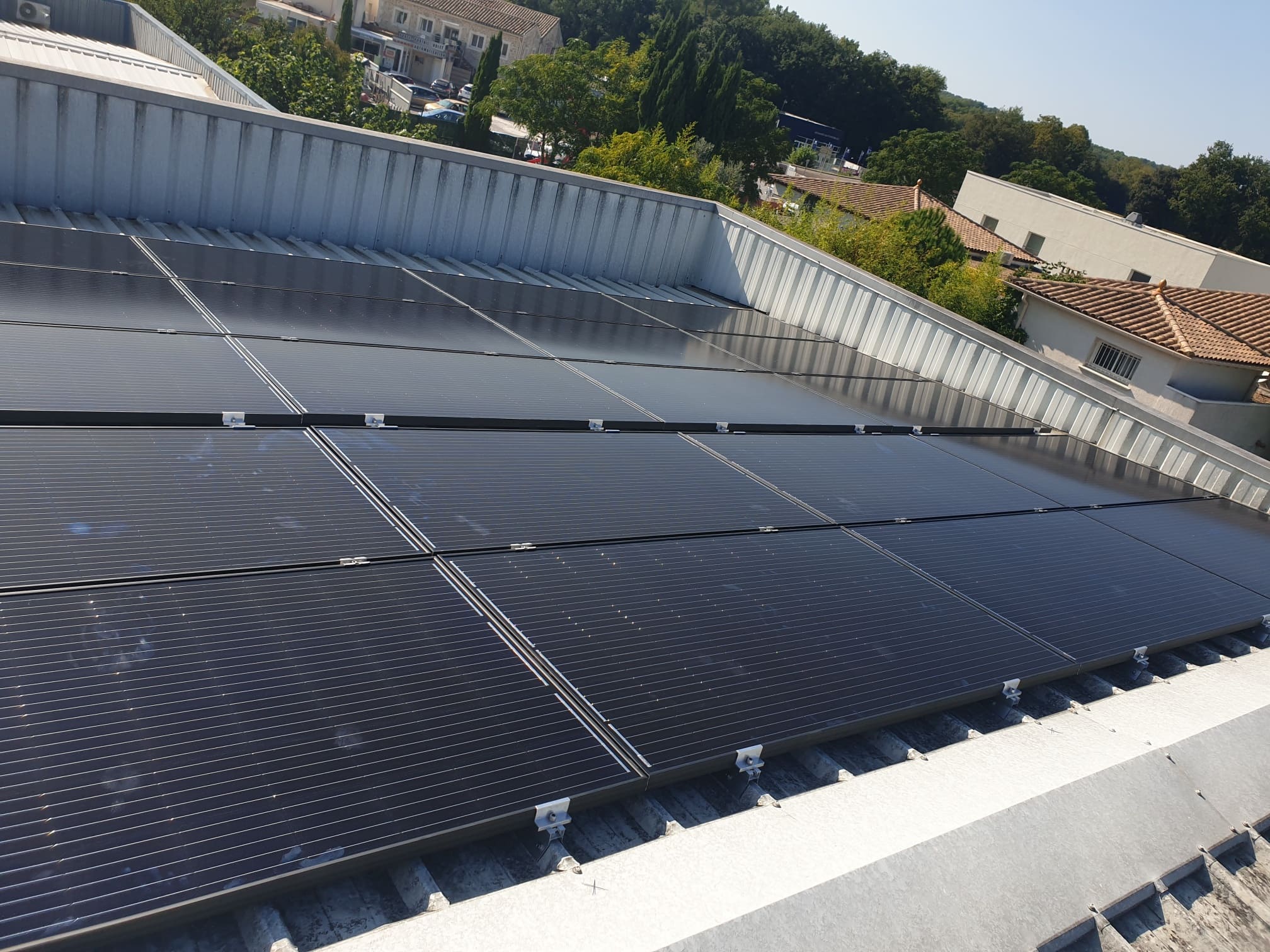 découvrez les meilleurs panneaux photovoltaïques à aix pour réduire vos factures d'énergie et adopter une démarche écologique. expertise locale et solutions adaptées à vos besoins.