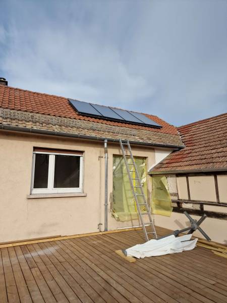 découvrez les panneaux photovoltaïques à erstein, une solution écologique et économique pour produire votre propre énergie solaire. profitez des avantages d'une installation performante et durable, tout en contribuant à la transition énergétique de votre région.