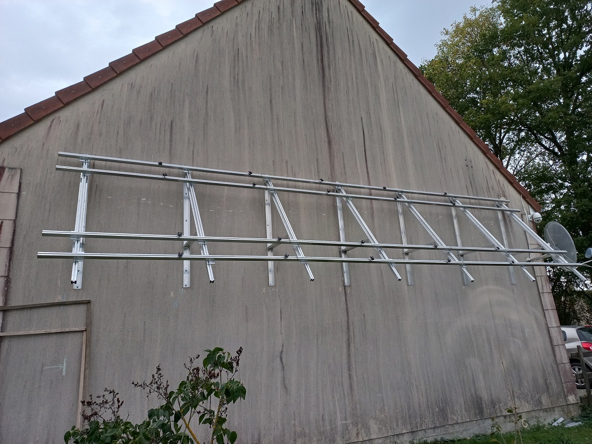 découvrez notre sélection de panneaux pignons, idéaux pour la finition et le renforcement de vos structures. alliant esthétique et robustesse, nos panneaux sont disponibles dans divers matériaux et styles pour s'adapter à vos besoins. améliorez votre projet avec un panneau pignon de qualité!