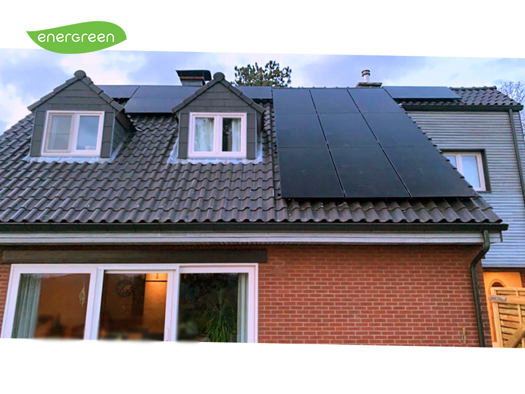 découvrez le panneau qcell, une solution innovante pour optimiser votre production d'énergie solaire. avec des performances élevées et un design moderne, ces panneaux photovoltaïques sont conçus pour s'adapter à tous vos besoins énergétiques tout en respectant l'environnement.