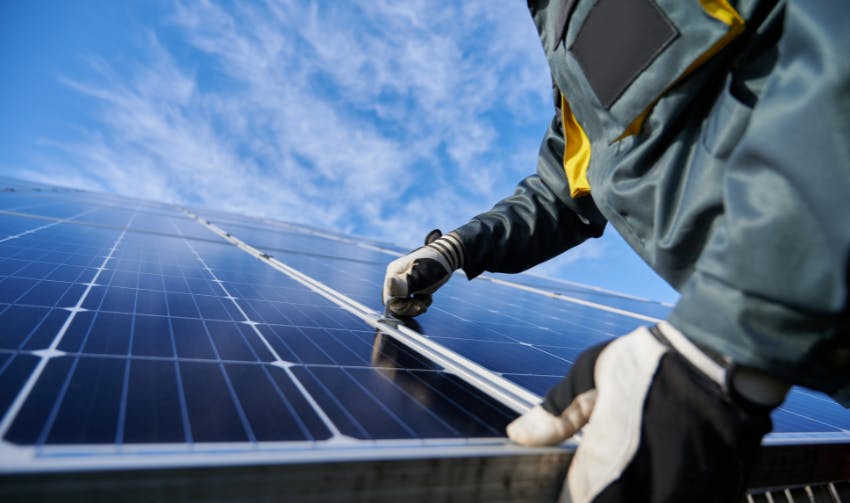 découvrez comment profiter des panneaux solaires à seulement 1€ en 2025. bénéficiez d'une énergie renouvelable accessible et d'économies sur vos factures d'électricité. ne manquez pas cette opportunité de contribuer à la transition énergétique tout en augmentant la valeur de votre propriété.