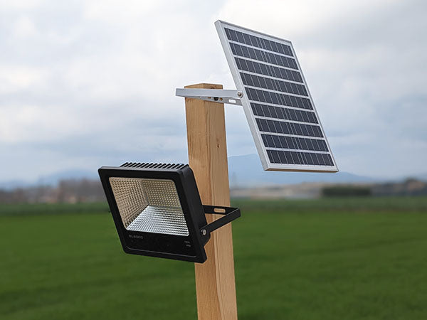 découvrez nos panneaux solaires pour jardin, la solution parfaite pour profiter d'une énergie renouvelable tout en embellissant votre espace extérieur. faciles à installer et esthétiques, ils vous permettent de réduire votre empreinte carbone tout en réalisant des économies sur vos factures d'électricité.