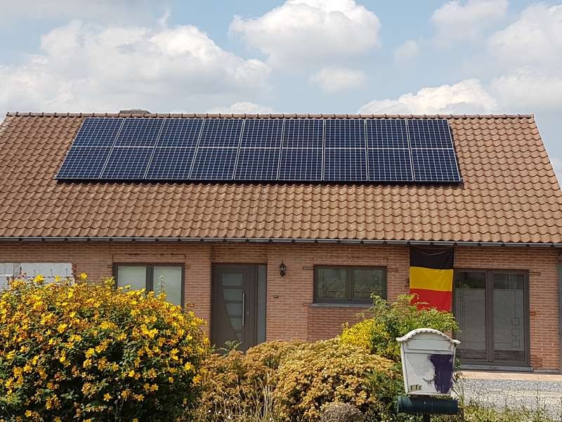 découvrez les panneaux solaires benq, alliant performance et durabilité pour une énergie solaire optimale. idéaux pour maximiser votre efficacité énergétique tout en réduisant votre empreinte carbone, ces panneaux garantissent une installation facile et une longévité impressionnante. transformez votre maison en une source d'énergie renouvelable avec la technologie de pointe de benq.