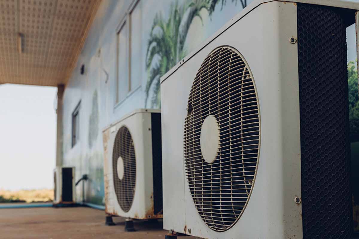 découvrez la climatisation solaire, une solution eco-responsable et économique pour rafraîchir votre espace tout en utilisant l'énergie du soleil. profitez d'un confort optimal tout en réduisant votre empreinte carbone grâce à cette technologie innovante.