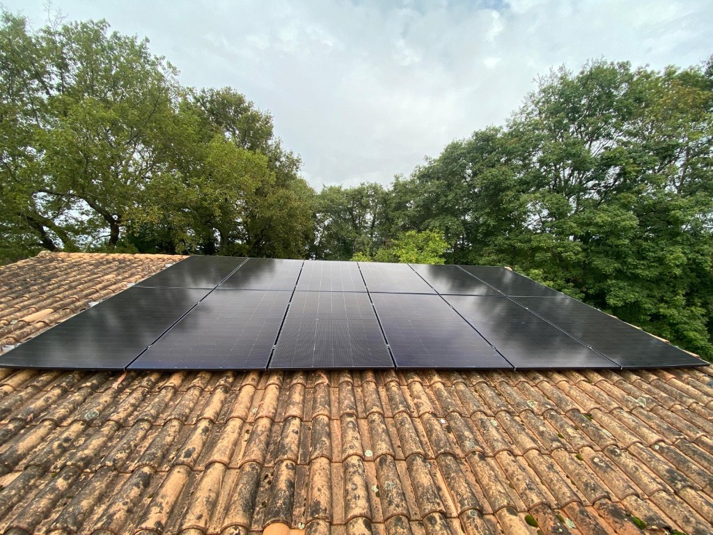 découvrez les avantages des panneaux solaires globaux, une solution durable et économique pour produire votre propre énergie renouvelable. informez-vous sur les technologies, l'installation et les bénéfices environnementaux pour un avenir plus vert.