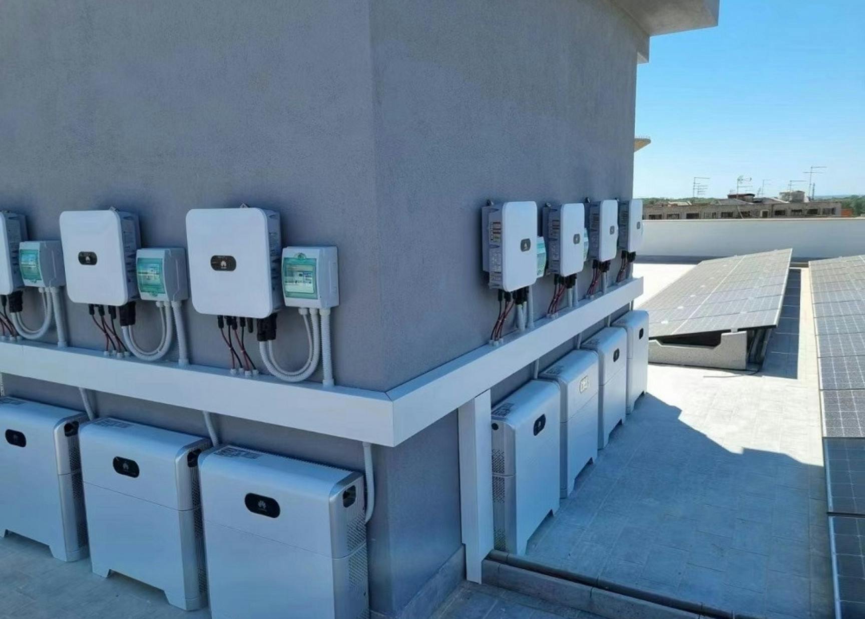 découvrez les panneaux solaires huawei, alliant innovation et performance pour une énergie renouvelable optimale. profitez de solutions durables et efficaces pour réduire votre empreinte carbone tout en réalisant des économies sur vos factures d'électricité.