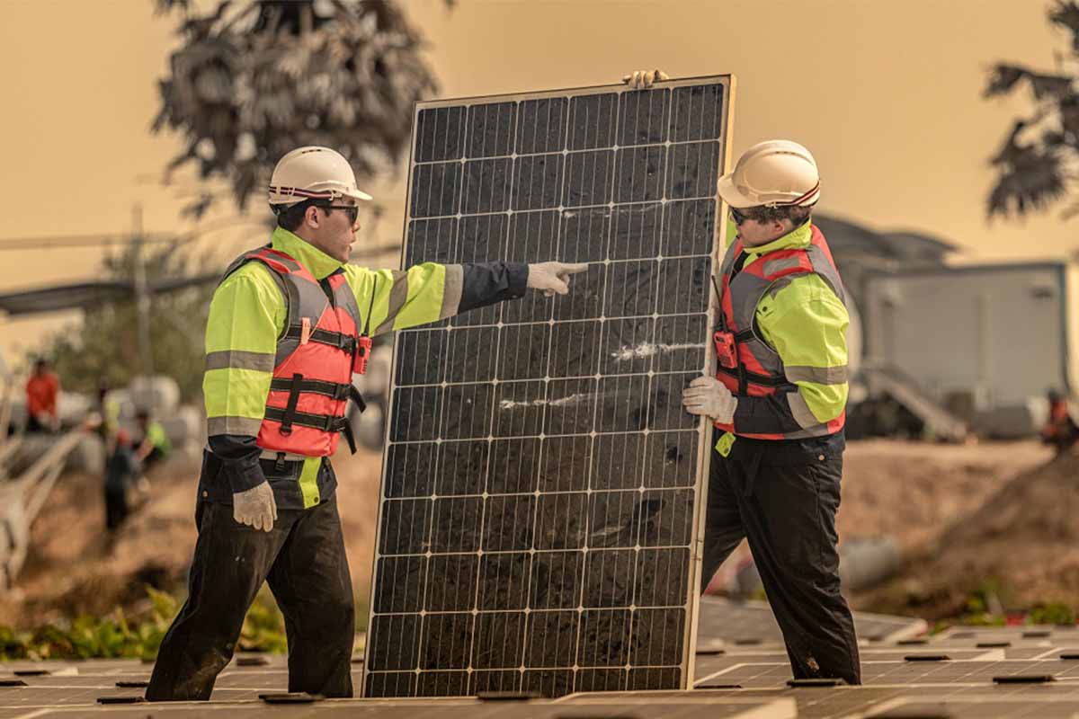 découvrez notre guide sur les panneaux solaires résistants aux tempêtes, optimisez la durabilité de votre installation tout en assurant une production d'énergie fiable même dans des conditions météorologiques extrêmes.
