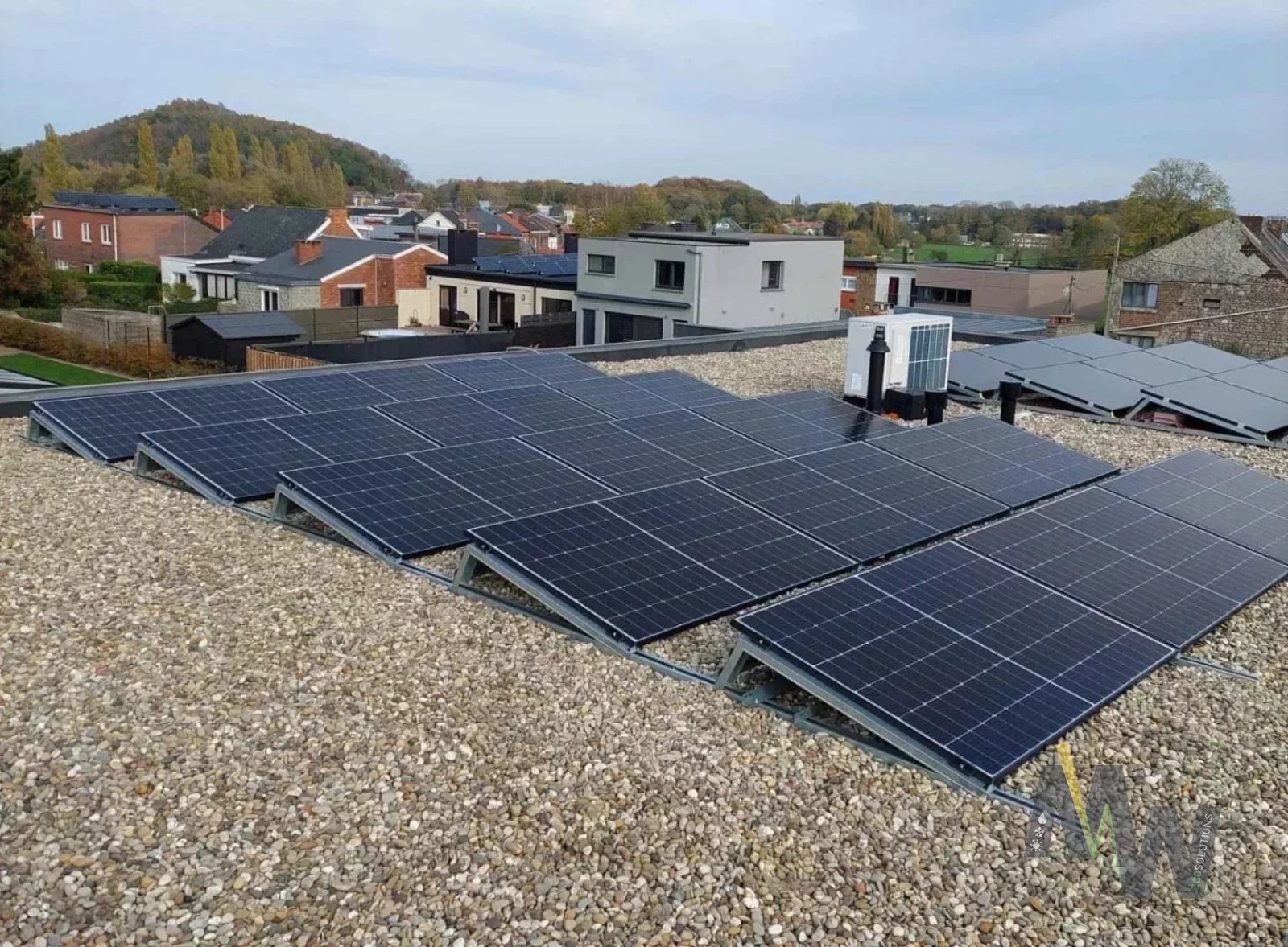 découvrez nos solutions de panneaux solaires à verviers. profitez des énergies renouvelables pour réduire votre facture d'électricité tout en préservant l'environnement. contactez-nous pour une installation professionnelle et des conseils personnalisés.