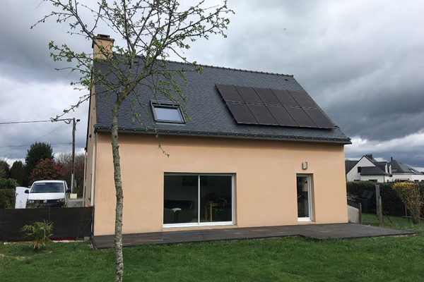 découvrez les avantages des panneaux photovoltaïques pour produire une énergie propre et renouvelable. informez-vous sur leur installation, leur efficacité et leur contribution à la réduction des coûts énergétiques et de l'empreinte carbone.