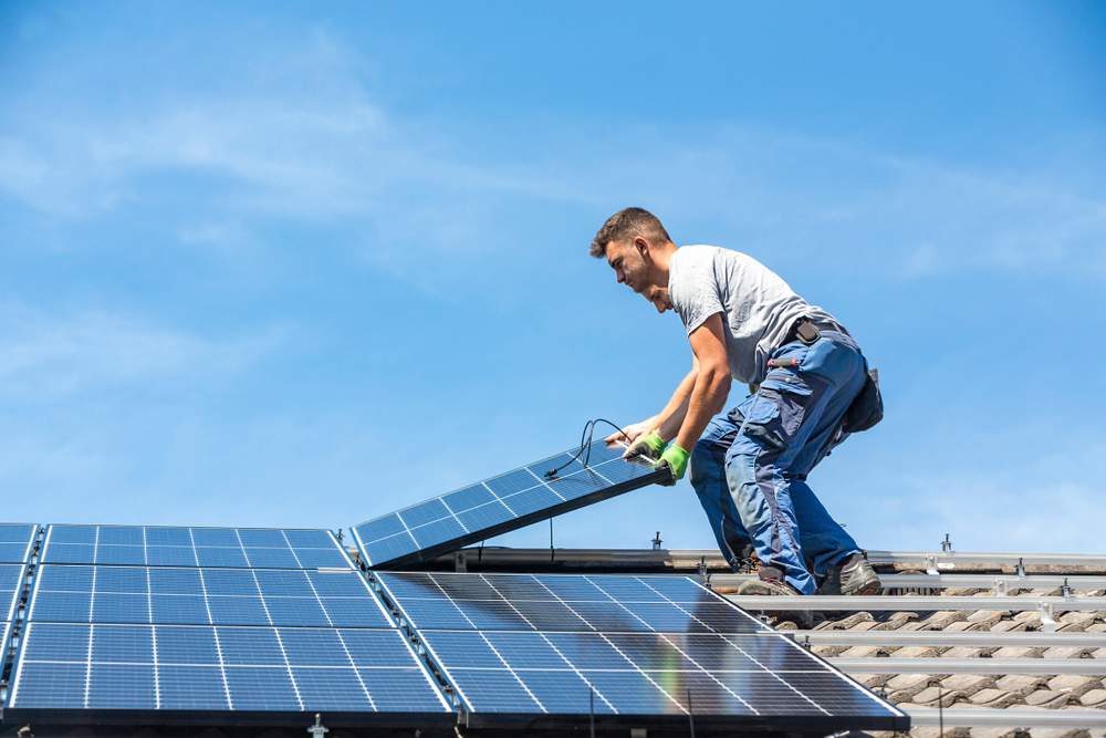 découvrez les panneaux photovoltaïques, une solution écologique et économique pour produire votre propre électricité. apprenez comment maximiser votre consommation d'énergie tout en contribuant à la préservation de l'environnement.
