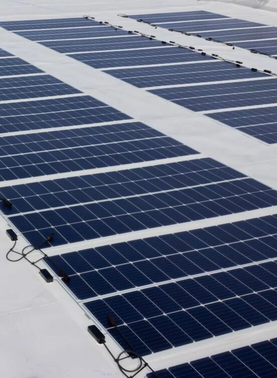 découvrez les meilleures solutions en panneaux photovoltaïques à bordeaux. profitez d'une énergie renouvelable, réduisez vos factures et contribuez à la protection de l'environnement. contactez-nous pour un devis personnalisé et transformez votre maison en un éco-habitat.
