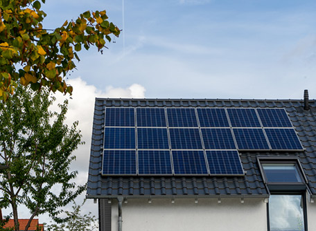 découvrez nos solutions de panneaux photovoltaïques au mans pour une énergie renouvelable et durable. profitez d'une installation sur mesure, d'aides financières et d'une expertise locale pour réduire vos factures d'électricité tout en préservant l'environnement.