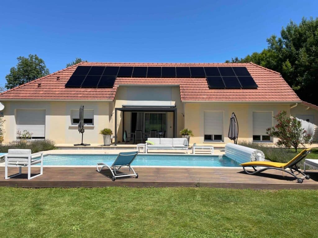 découvrez les meilleures solutions de panneaux photovoltaïques à lille pour générer votre propre électricité, réduire votre facture énergétique et contribuer à la protection de l'environnement. optez pour une énergie renouvelable efficace et adaptée à vos besoins.