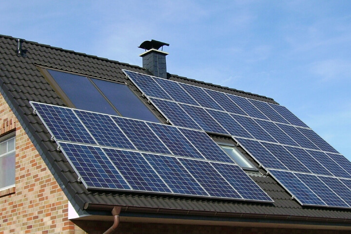 découvrez les avantages des panneaux solaires pour votre maison. économisez sur vos factures d'énergie et contribuez à la protection de l'environnement grâce à une source d'énergie renouvelable et durable.
