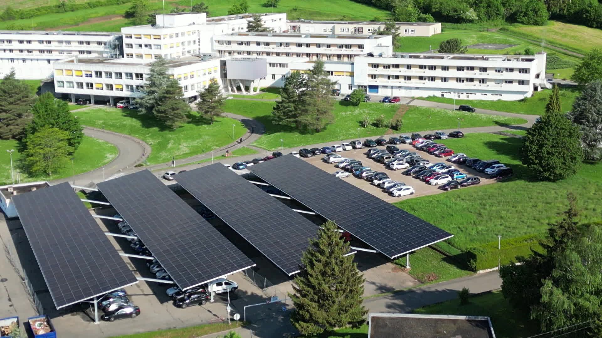 découvrez les panneaux solaires en alsace : une solution écologique et économique pour produire votre électricité. profitez de l'énergie renouvelable et réduisez votre empreinte carbone tout en réalisant des économies sur vos factures d'énergie.