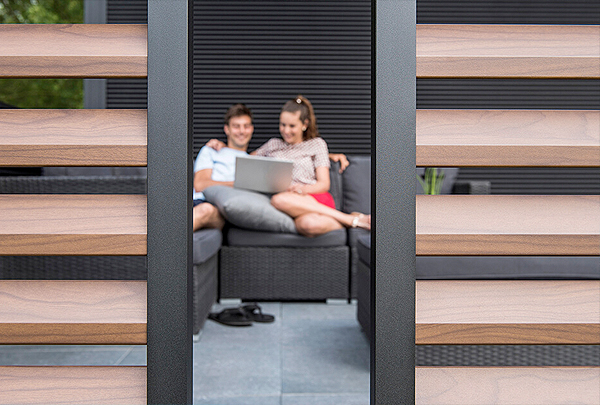 découvrez les solutions innovantes de panneaux solaires autonomes, idéales pour produire votre propre énergie renouvelable. profitez d'une installation facile et d'un fonctionnement sans raccordement au réseau électrique pour un mode de vie écologique et économique.