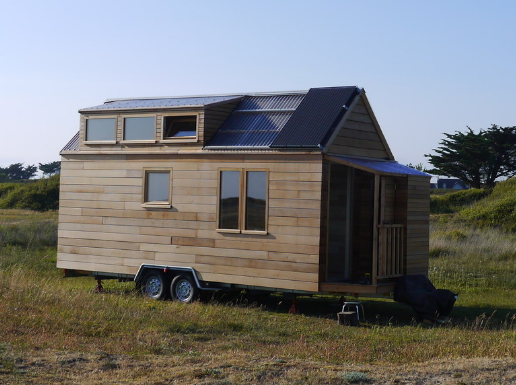 découvrez comment les panneaux solaires peuvent vous offrir une autonomie énergétique durable. profitez d'une énergie renouvelable et réduisez vos factures d'électricité tout en préservant l'environnement. explorez nos solutions adaptées pour une indépendance énergétique optimale.